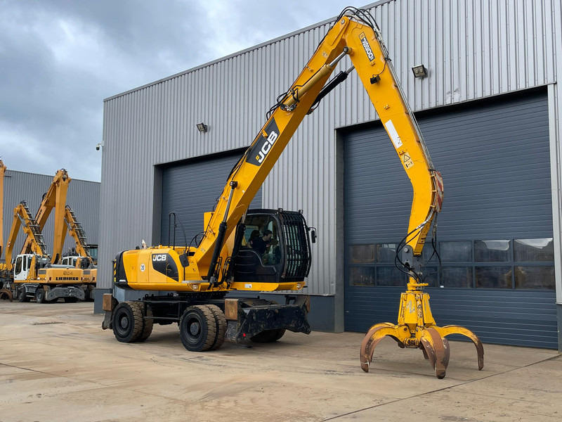JCB JS200W - Material handler: picture 5 JCB JS200W - Material handler: picture 5