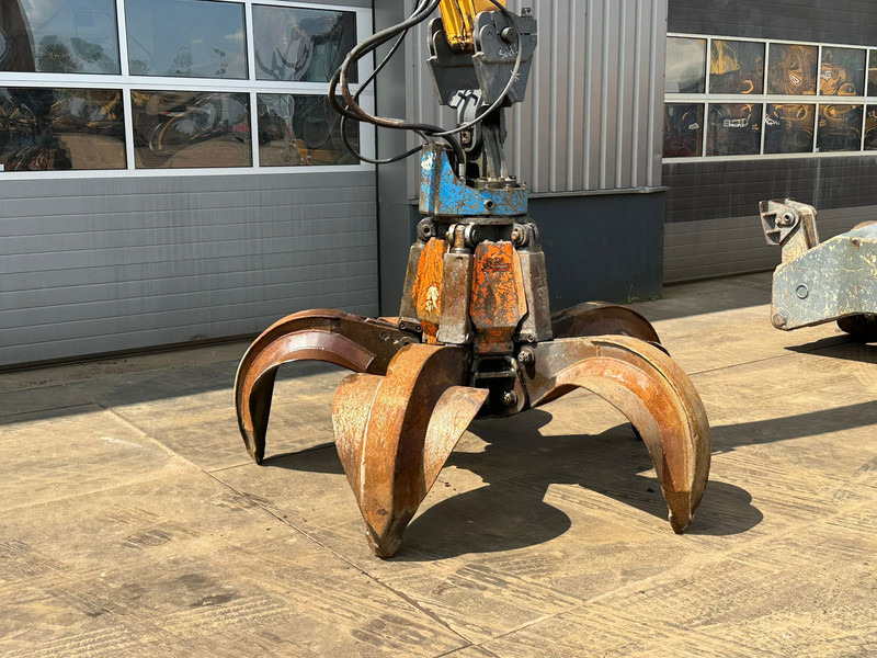 Material handler Liebherr A904C - Material Handler: picture 11