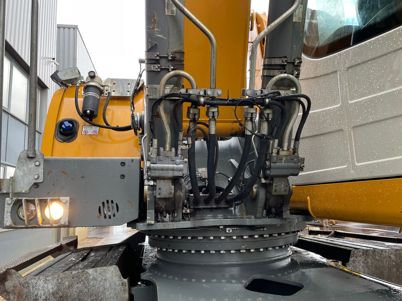 Material handler Liebherr LH30 M - Material Handler: picture 16 Material handler Liebherr LH30 M - Material Handler: picture 16