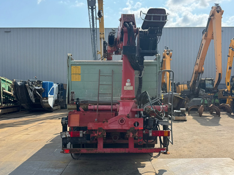 MAN TGA 26.480 - Tipper, Crane truck: picture 4 MAN TGA 26.480 - Tipper, Crane truck: picture 4