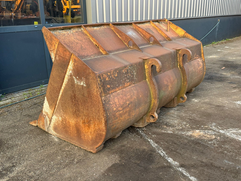 Onbekend WG-2500 Volvo small - Bucket: picture 3 Onbekend WG-2500 Volvo small - Bucket: picture 3