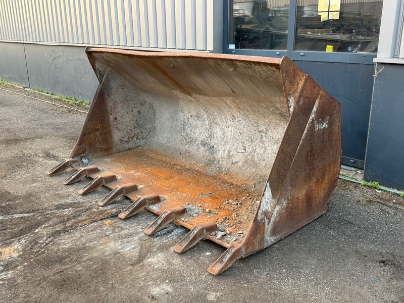 Onbekend WG-2500 Volvo small - Bucket: picture 1 Onbekend WG-2500 Volvo small - Bucket: picture 1