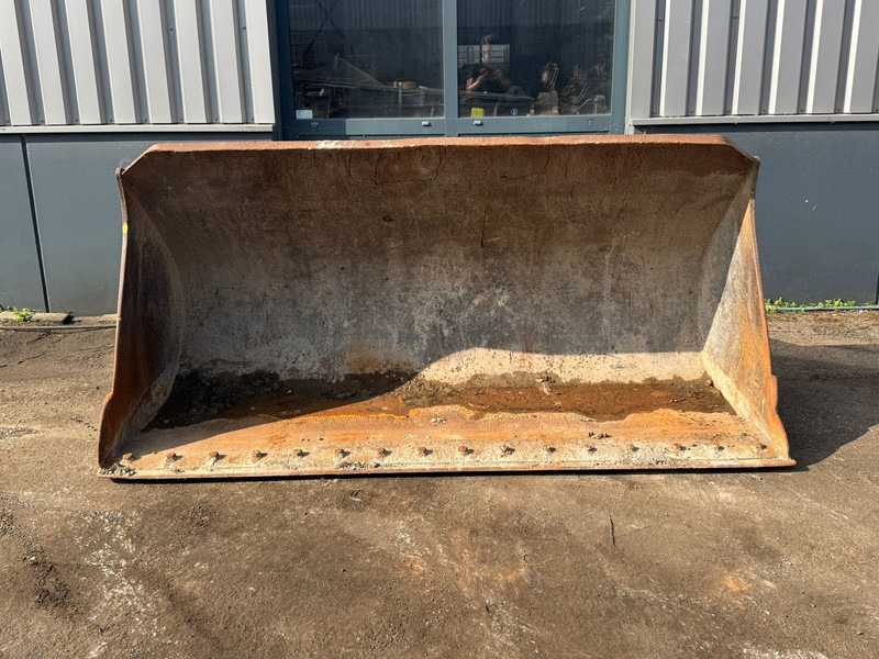 Onbekend WG-2500 Volvo small - Bucket: picture 1 Onbekend WG-2500 Volvo small - Bucket: picture 1