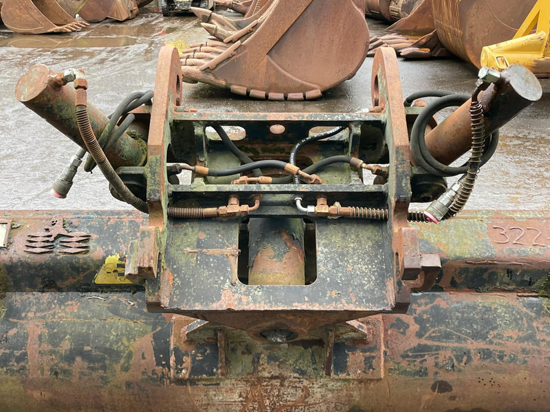 Verachtert tilting bucket CW-40 bucket width: 2400mm - Bucket: picture 5 Verachtert tilting bucket CW-40 bucket width: 2400mm - Bucket: picture 5