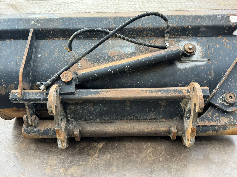 Bucket ZFE Side-Tilting bucket: picture 7