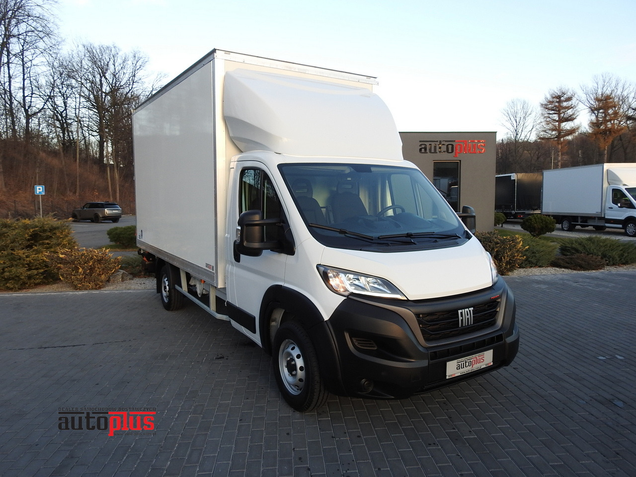 FIAT DUCATO BOX LIFT 8 PALLETS CRUISE CONTROL AIR CONDITIONING 180HP - Closed box van: picture 1 FIAT DUCATO BOX LIFT 8 PALLETS CRUISE CONTROL AIR CONDITIONING 180HP - Closed box van: picture 1