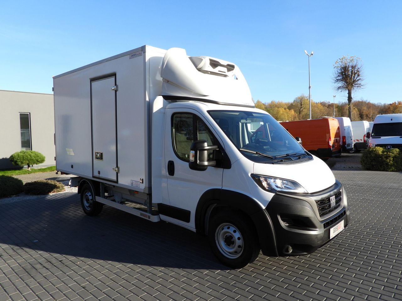 FIAT DUCATO REGRIGERATOR BOX -5*C HEATING FUNCTION AIR CONDITIONING 140HP - Refrigerated delivery van: picture 4 FIAT DUCATO REGRIGERATOR BOX -5*C HEATING FUNCTION AIR CONDITIONING 140HP - Refrigerated delivery van: picture 4