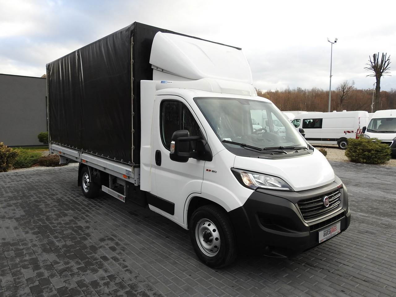 FIAT DUCATO TARPAULIN 10 PALLETS AIR CONDITIONING PNEUMATICS  160HP - Curtain side van: picture 4 FIAT DUCATO TARPAULIN 10 PALLETS AIR CONDITIONING PNEUMATICS  160HP - Curtain side van: picture 4