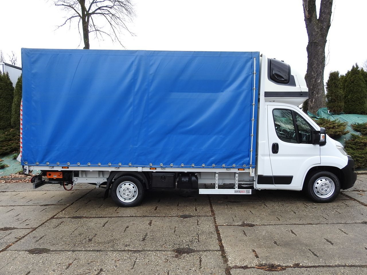 Curtain side van FIAT DUCATO TARPAULIN LIFT 9 PALLETS WEBASTO CRUISE CONTROL A/C LED LAMP 180HP: picture 7 Curtain side van FIAT DUCATO TARPAULIN LIFT 9 PALLETS WEBASTO CRUISE CONTROL A/C LED LAMP 180HP: picture 7