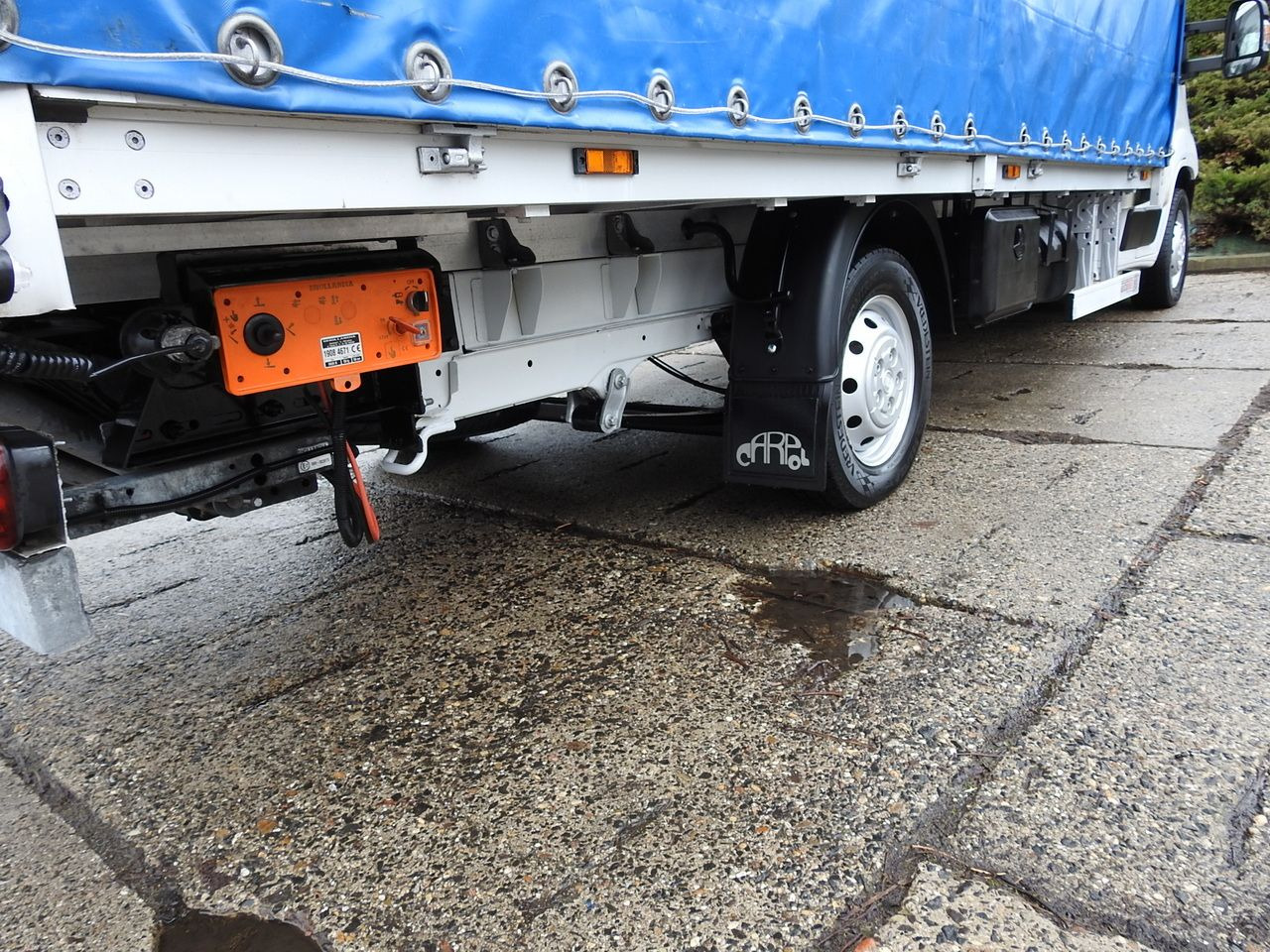 Curtain side van FIAT DUCATO TARPAULIN LIFT 9 PALLETS WEBASTO CRUISE CONTROL A/C LED LAMP 180HP: picture 18 Curtain side van FIAT DUCATO TARPAULIN LIFT 9 PALLETS WEBASTO CRUISE CONTROL A/C LED LAMP 180HP: picture 18