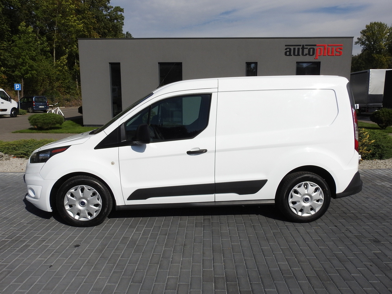 Panel van FORD TRANSIT CONNECT VAN CRUISE CONTROL NAVIGATION AIR CONDITIONING  100HP: picture 9