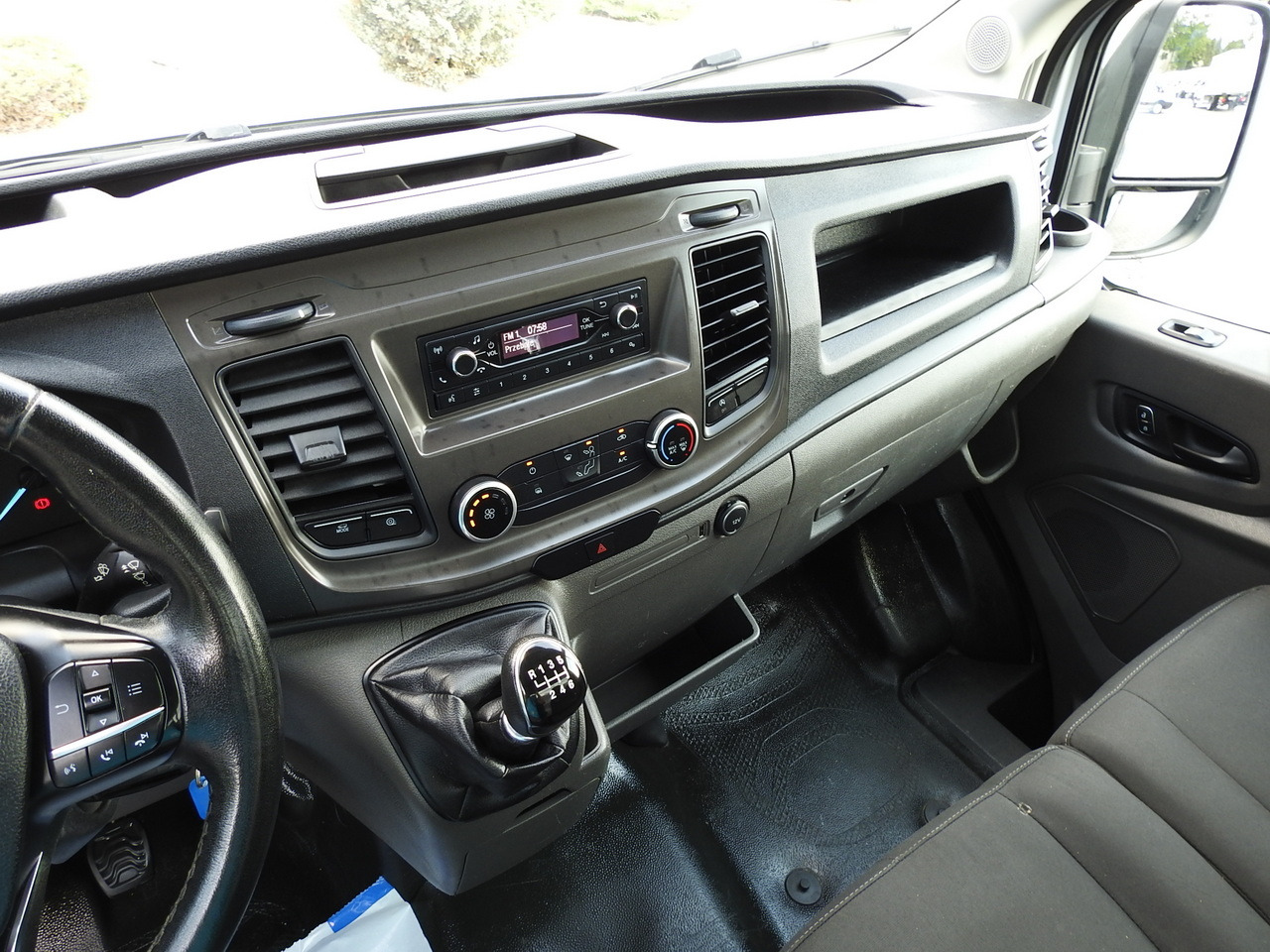 Tipper van FORD TRANSIT TIPPER CRUISE CONTROL AIR CONDITIONING TWIN WHEELS  170HP: picture 33