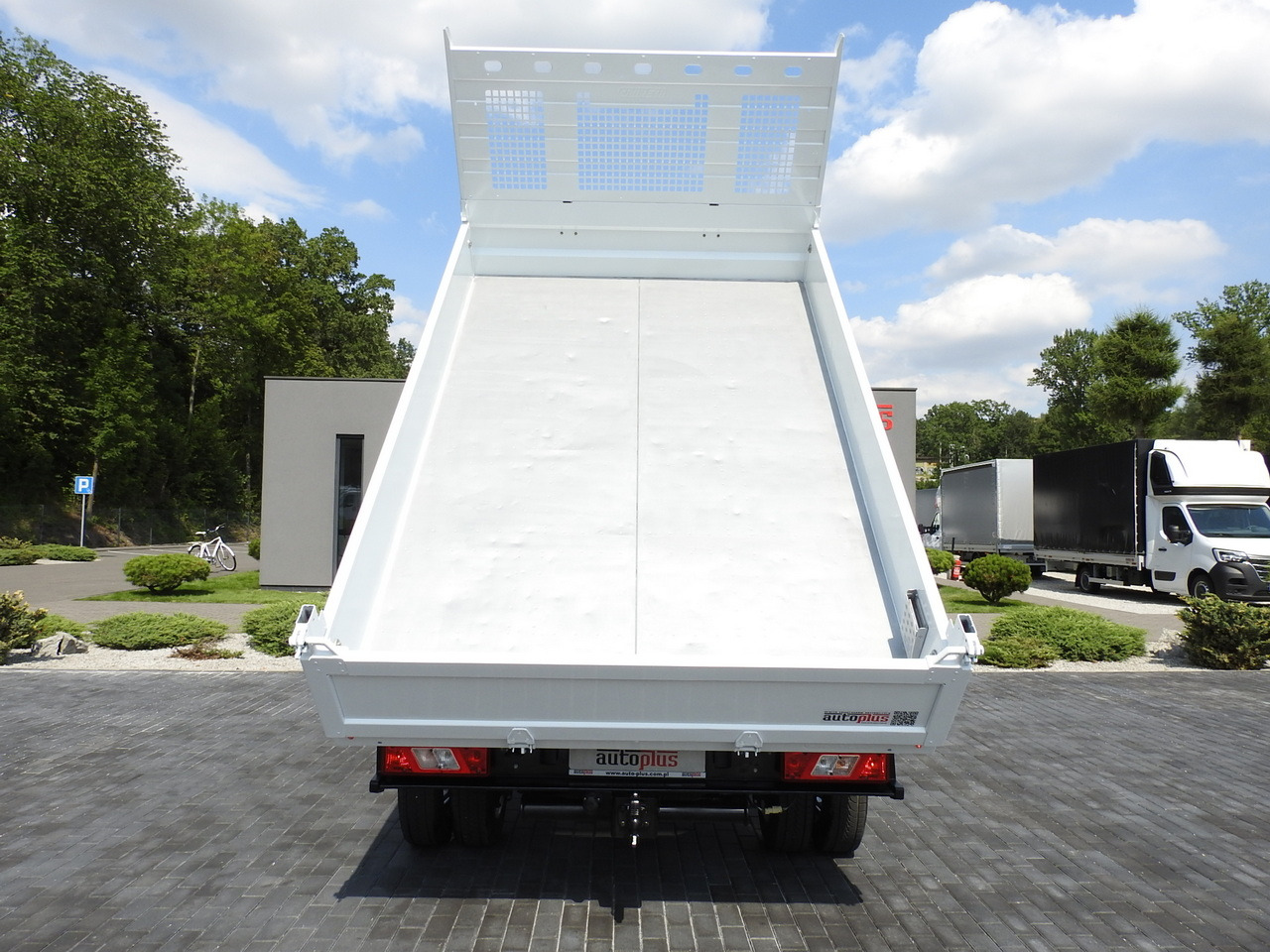 Tipper van FORD TRANSIT TIPPER CRUISE CONTROL AIR CONDITIONING TWIN WHEELS  170HP: picture 11