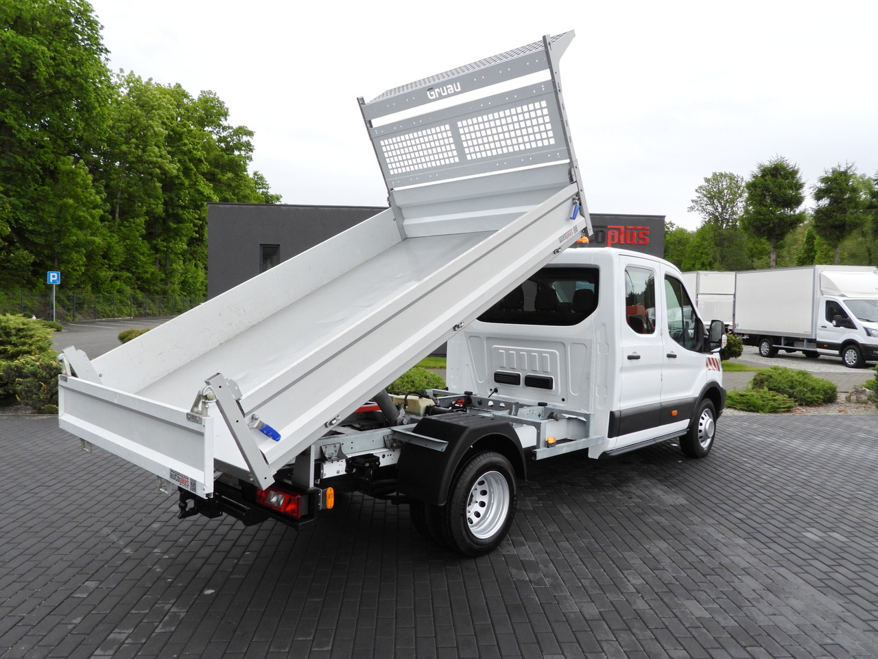 Ford TRANSIT KIPPER DOPPELKABINE DOKA 6 SITZE - Tipper van, Crew cab van: picture 3 Ford TRANSIT KIPPER DOPPELKABINE DOKA 6 SITZE - Tipper van, Crew cab van: picture 3
