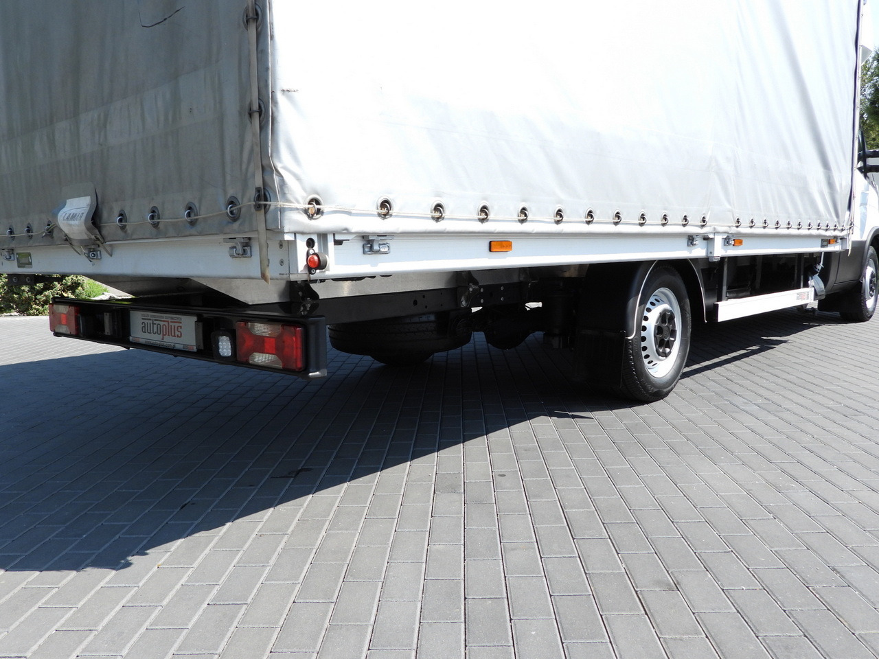Leasing of IVECO DAILY 35S18 TARPAULIN 10 PALLETS WEBASTO CRUISE CONTROL LED LIGHTS PNEUMATICS AIR CONDITIONING  180HP IVECO DAILY 35S18 TARPAULIN 10 PALLETS WEBASTO CRUISE CONTROL LED LIGHTS PNEUMATICS AIR CONDITIONING  180HP: picture 30