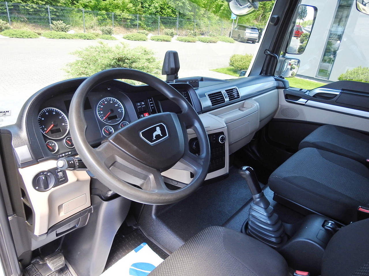 MAN TGL 10.180 REGRIGERATOR BOX -20*C 11 PALLETS POWER SUPPLY 230V AIR CONDITIONING PNEUMATICS TWIN WHEELS 180HP - Refrigerated truck: picture 2 MAN TGL 10.180 REGRIGERATOR BOX -20*C 11 PALLETS POWER SUPPLY 230V AIR CONDITIONING PNEUMATICS TWIN WHEELS 180HP - Refrigerated truck: picture 2