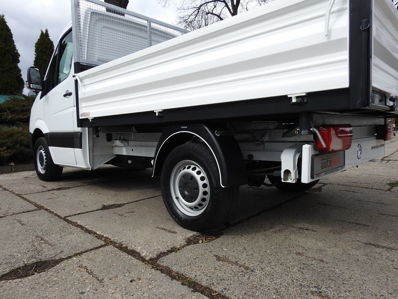 Tipper van MERCEDES SPRINTER 316 THREE-WAY TIPPER CRUISE CONTROL AUTOMATIC TRANSMISSION AIR CONDITIONING 160HP: picture 16 Tipper van MERCEDES SPRINTER 316 THREE-WAY TIPPER CRUISE CONTROL AUTOMATIC TRANSMISSION AIR CONDITIONING 160HP: picture 16