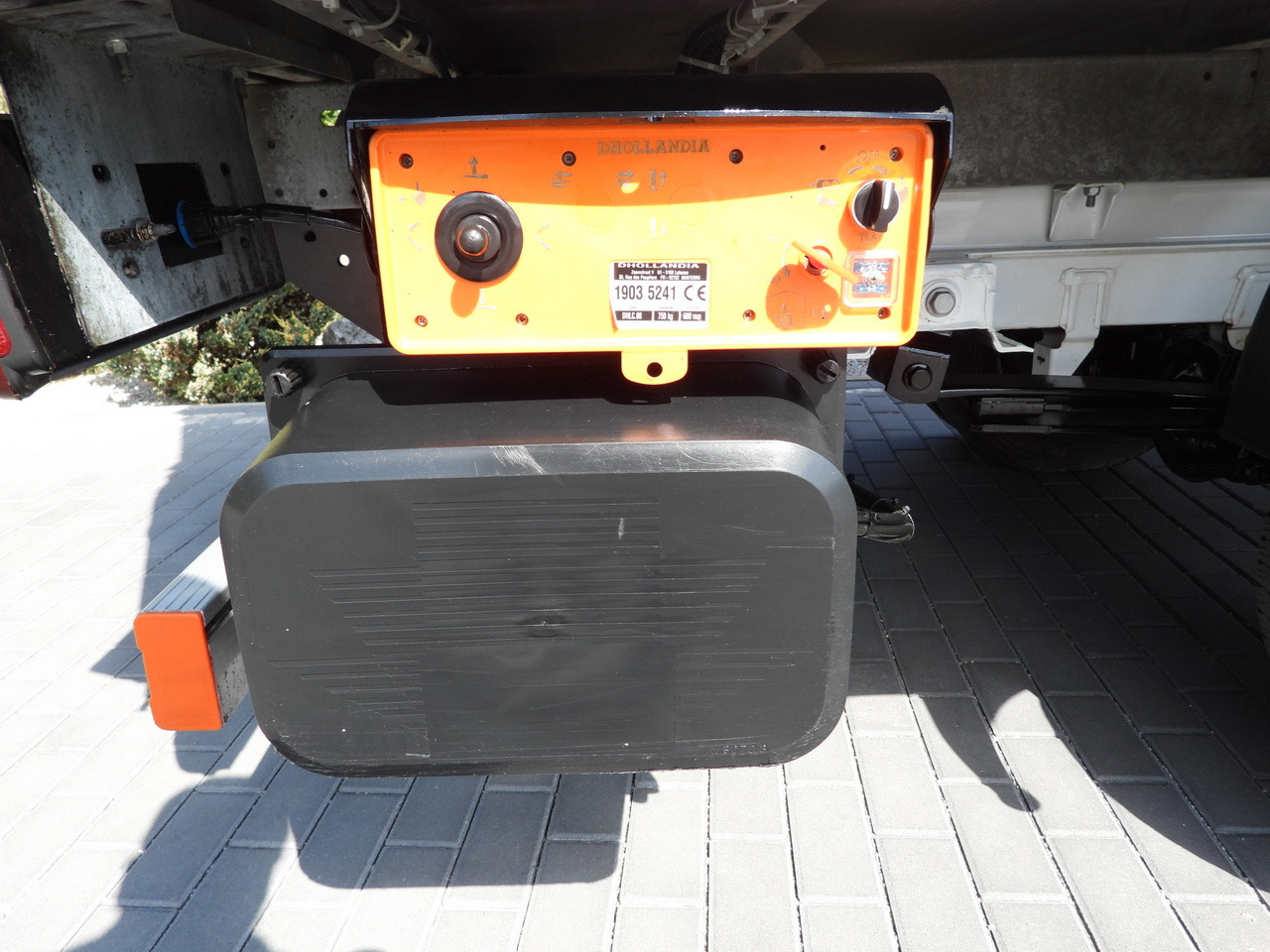 Closed box van MERCEDES SPRINTER 514 BOX LIFT 8 PALLETS CRUISE CONTROL TWIN WHEELS AIR CONDITIONING  140HP: picture 18
