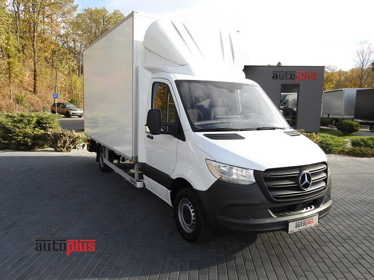 MERCEDES SPRINTER BOX LIFT 8 PALLETS AIR CONDITIONING  150HP - Closed box van: picture 1 MERCEDES SPRINTER BOX LIFT 8 PALLETS AIR CONDITIONING  150HP - Closed box van: picture 1