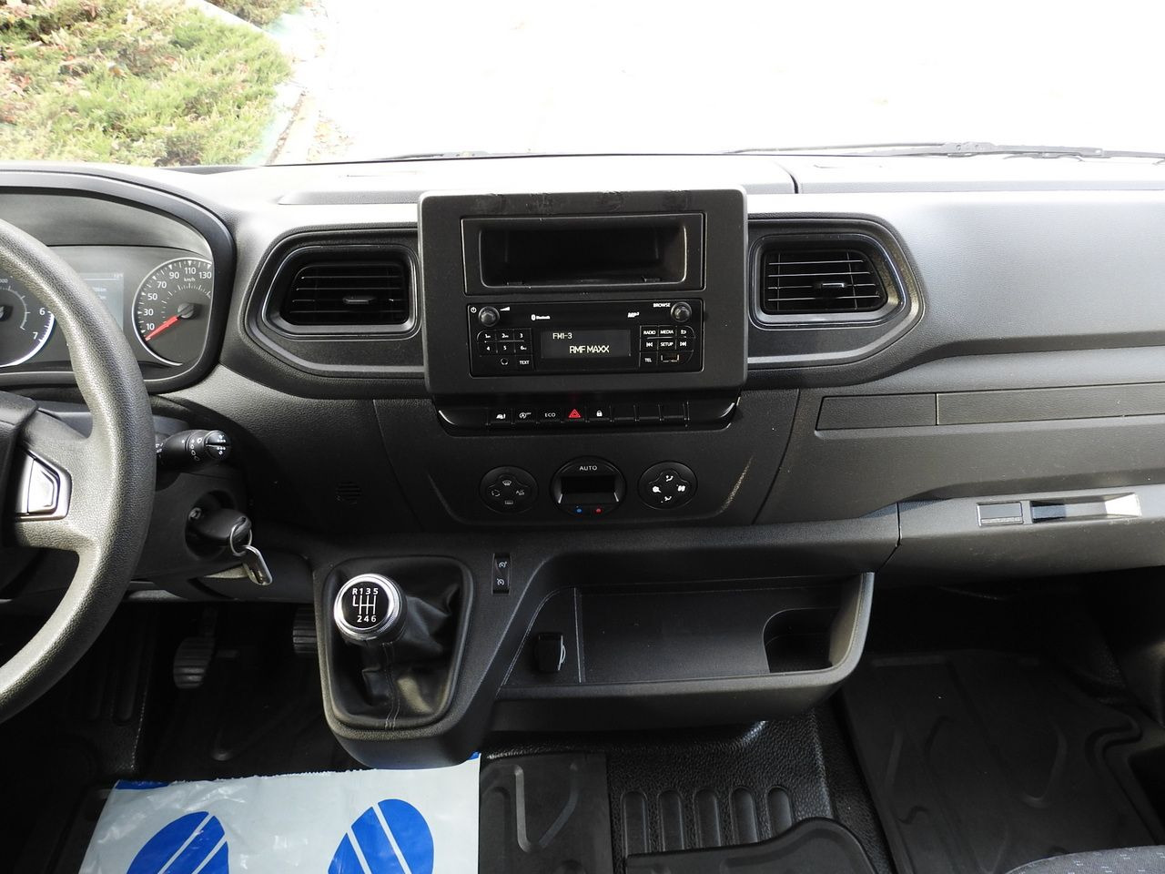 Leasing of OPEL MOVANO TARPAULIN 10 PALLETS WEBASTO CRUISE CONTROL LED LIGHTS PNEUMATICS AIR CONDITIONING  165HP OPEL MOVANO TARPAULIN 10 PALLETS WEBASTO CRUISE CONTROL LED LIGHTS PNEUMATICS AIR CONDITIONING  165HP: picture 38 Leasing of OPEL MOVANO TARPAULIN 10 PALLETS WEBASTO CRUISE CONTROL LED LIGHTS PNEUMATICS AIR CONDITIONING  165HP OPEL MOVANO TARPAULIN 10 PALLETS WEBASTO CRUISE CONTROL LED LIGHTS PNEUMATICS AIR CONDITIONING  165HP: picture 38