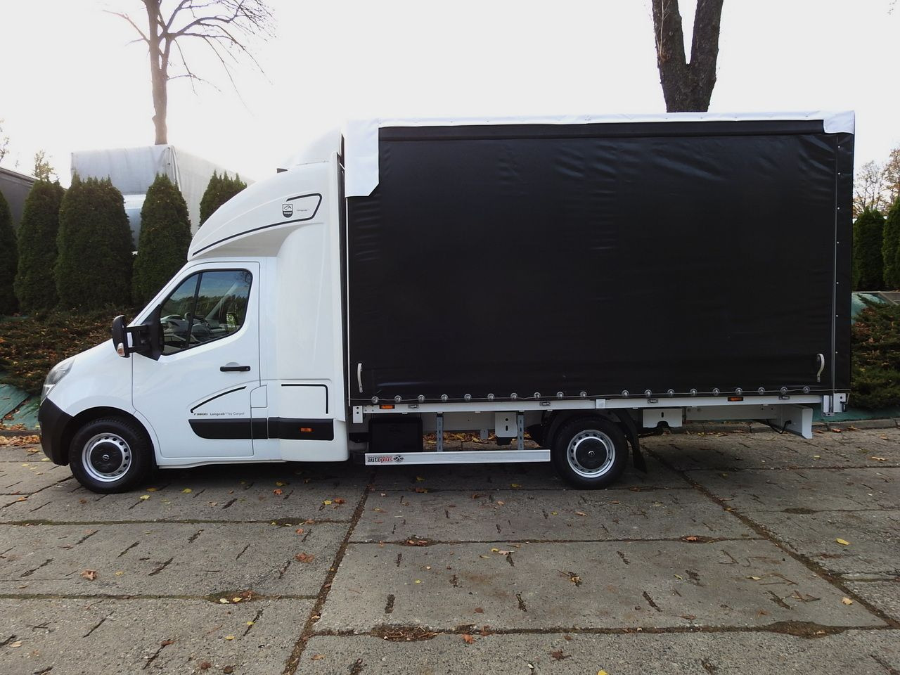 Leasing of OPEL MOVANO TARPAULIN 10 PALLETS WEBASTO CRUISE CONTROL LED LIGHTS PNEUMATICS AIR CONDITIONING  165HP OPEL MOVANO TARPAULIN 10 PALLETS WEBASTO CRUISE CONTROL LED LIGHTS PNEUMATICS AIR CONDITIONING  165HP: picture 9 Leasing of OPEL MOVANO TARPAULIN 10 PALLETS WEBASTO CRUISE CONTROL LED LIGHTS PNEUMATICS AIR CONDITIONING  165HP OPEL MOVANO TARPAULIN 10 PALLETS WEBASTO CRUISE CONTROL LED LIGHTS PNEUMATICS AIR CONDITIONING  165HP: picture 9