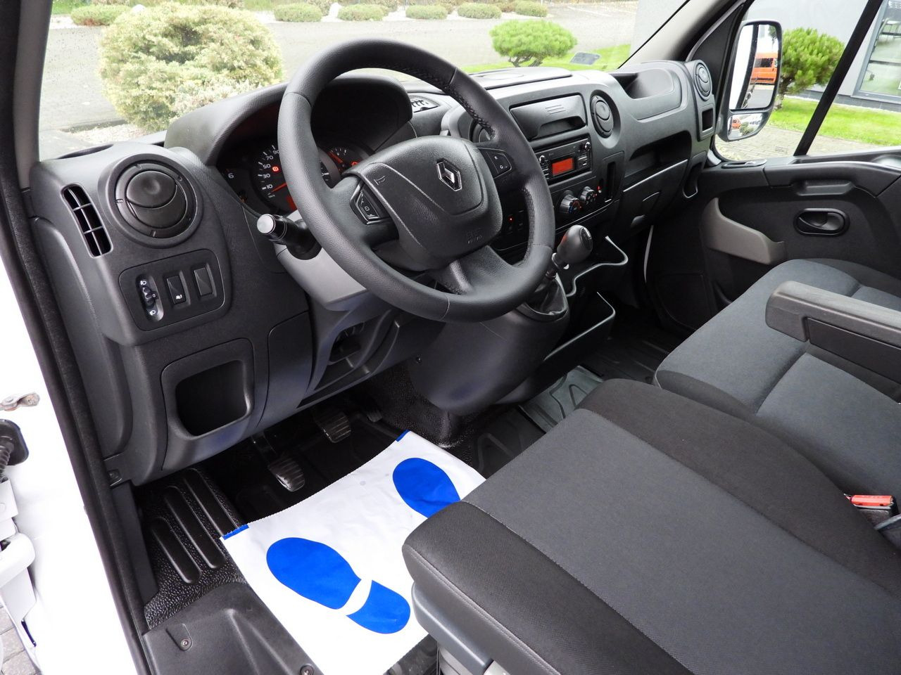 RENAULT MASTER TARPAULIN 10 PALLETS WEBASTO CRUISE CONTROL AIR CONDITIONING 170HP - Curtain side van: picture 2 RENAULT MASTER TARPAULIN 10 PALLETS WEBASTO CRUISE CONTROL AIR CONDITIONING 170HP - Curtain side van: picture 2