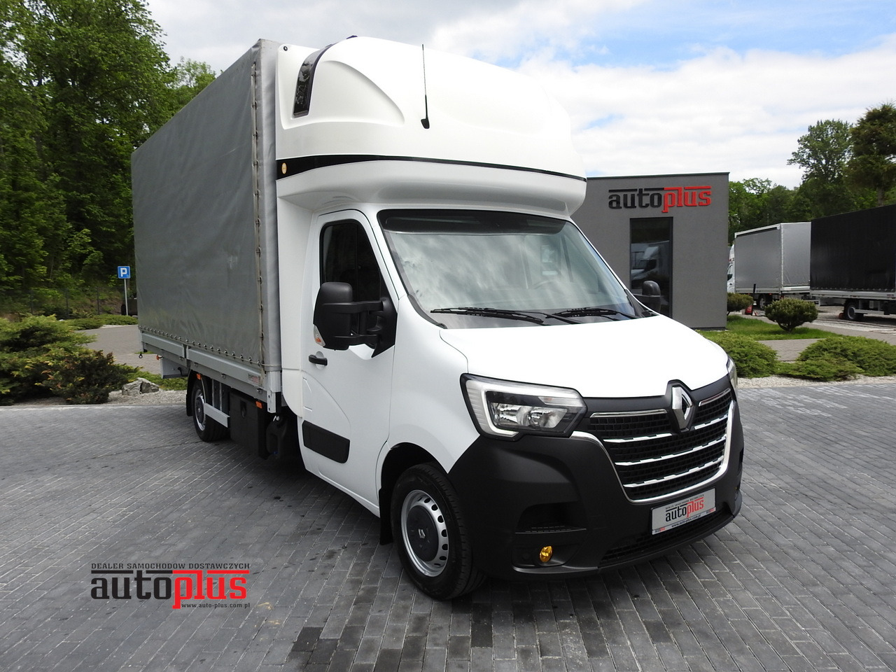 RENAULT MASTER TARPAULIN 10 PALLETS WEBASTO CRUISE CONTROL AIR CONDITIONING LED LIGHTS  165HP - Curtain side van: picture 1 RENAULT MASTER TARPAULIN 10 PALLETS WEBASTO CRUISE CONTROL AIR CONDITIONING LED LIGHTS  165HP - Curtain side van: picture 1