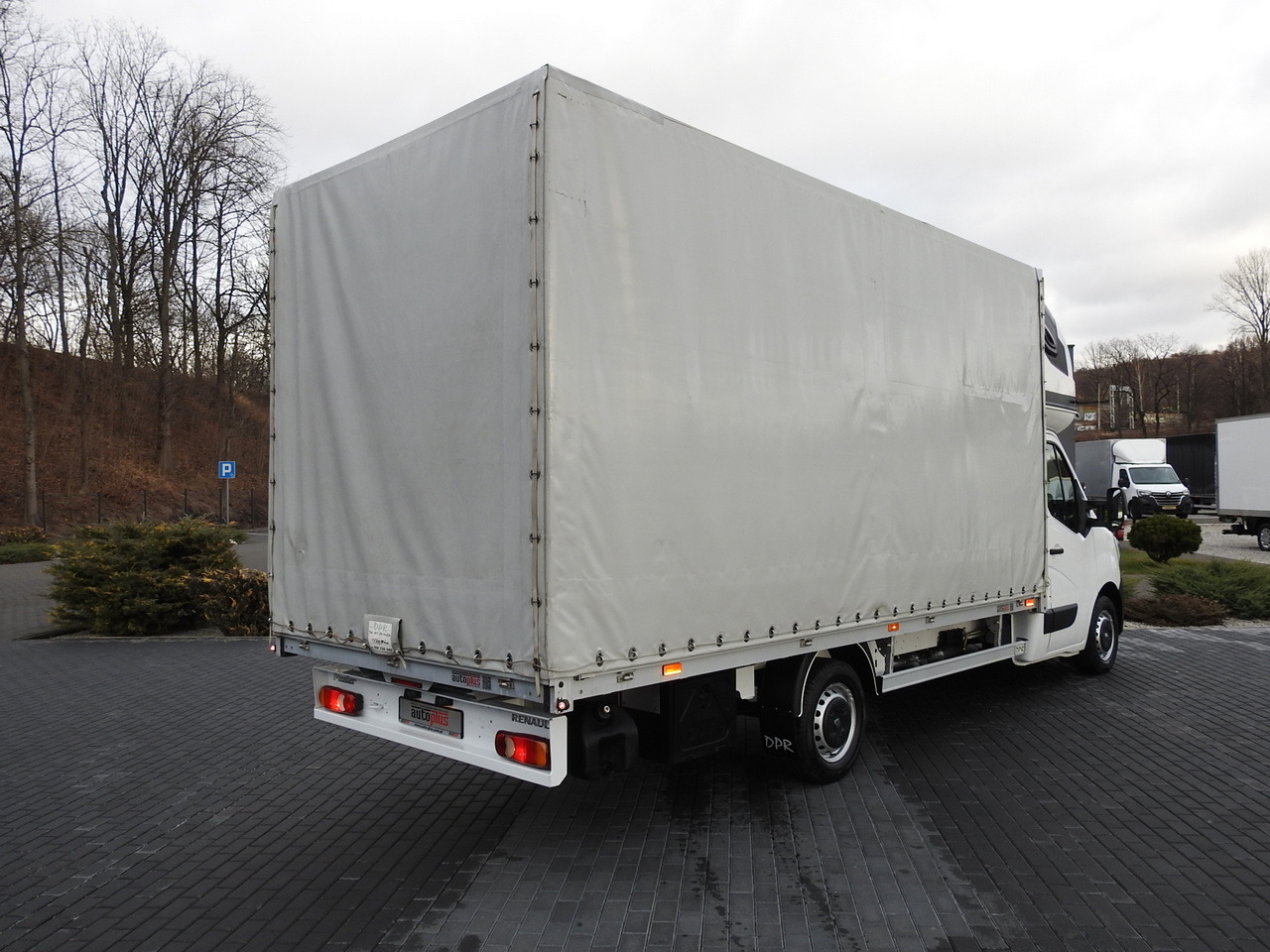 RENAULT MASTER TARPAULIN 10 PALLETS WEBASTO CRUISE CONTROL AIR CONDITIONING LED LIGHTS PNEUMATICS  165HP - Curtain side van: picture 3 RENAULT MASTER TARPAULIN 10 PALLETS WEBASTO CRUISE CONTROL AIR CONDITIONING LED LIGHTS PNEUMATICS  165HP - Curtain side van: picture 3