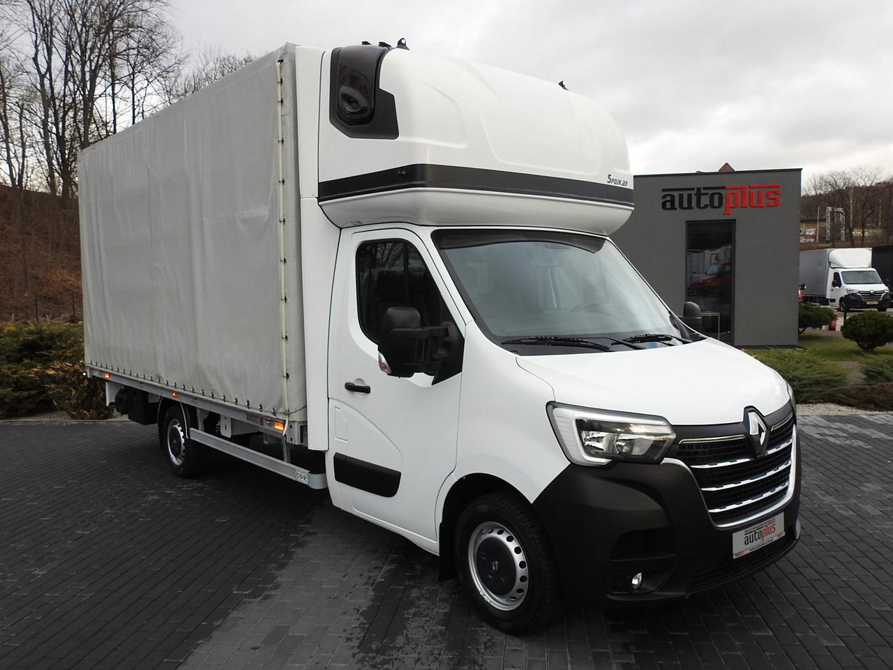 RENAULT MASTER TARPAULIN 10 PALLETS WEBASTO CRUISE CONTROL AIR CONDITIONING LED LIGHTS PNEUMATICS  165HP - Curtain side van: picture 4 RENAULT MASTER TARPAULIN 10 PALLETS WEBASTO CRUISE CONTROL AIR CONDITIONING LED LIGHTS PNEUMATICS  165HP - Curtain side van: picture 4
