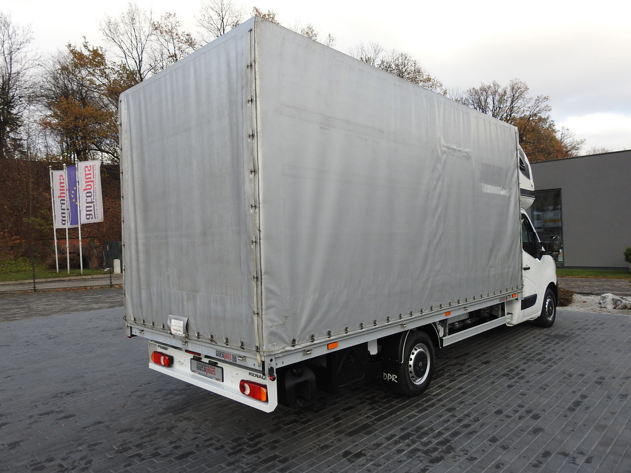 Leasing of RENAULT MASTER TARPAULIN 10 PALLETS WEBASTO CRUISE CONTROL AIR CONDITIONING LED LIGHTS PNEUMATICS  165HP RENAULT MASTER TARPAULIN 10 PALLETS WEBASTO CRUISE CONTROL AIR CONDITIONING LED LIGHTS PNEUMATICS  165HP: picture 13