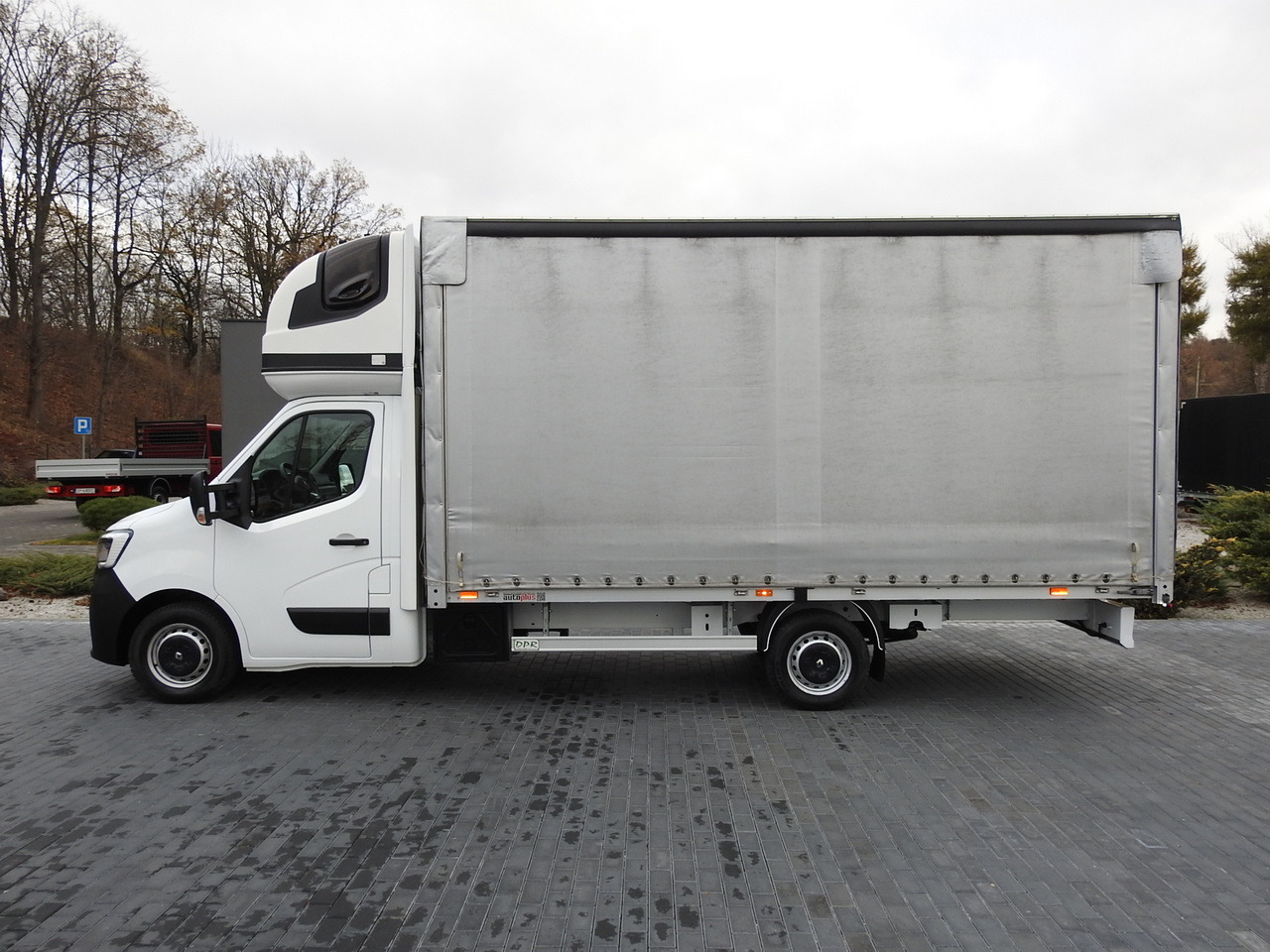 Leasing of RENAULT MASTER TARPAULIN 10 PALLETS WEBASTO CRUISE CONTROL AIR CONDITIONING LED LIGHTS PNEUMATICS  165HP RENAULT MASTER TARPAULIN 10 PALLETS WEBASTO CRUISE CONTROL AIR CONDITIONING LED LIGHTS PNEUMATICS  165HP: picture 9