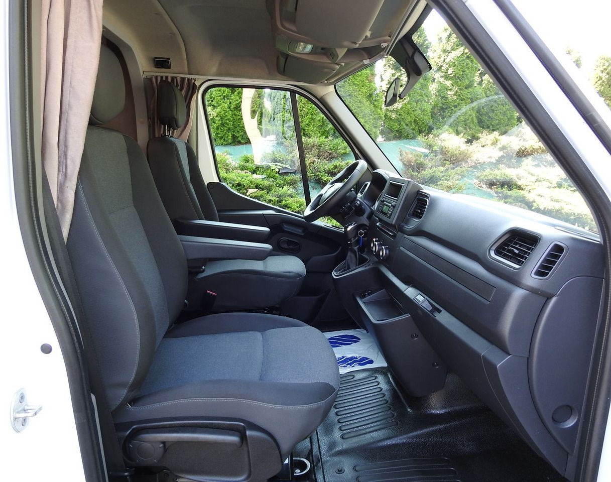 Curtain side van RENAULT MASTER  TARPAULIN 8 PALLETS WEBASTO CRUISE CONTROL LED LIGHTS PNEUMATICS  165HP: picture 32