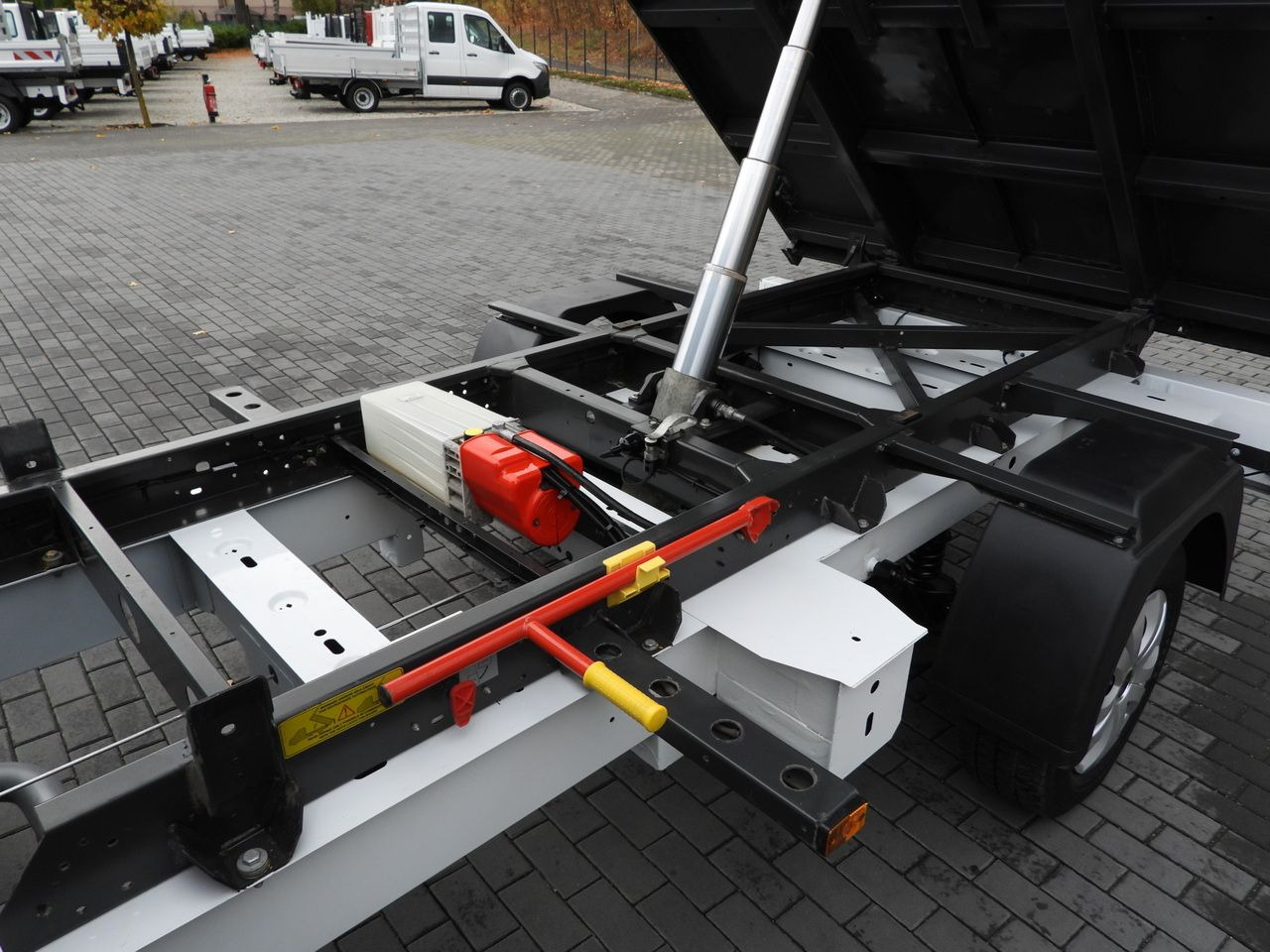 Tipper van RENAULT MASTER TIPPER DOUBLE CABIN DOKA 7 SEATS CRUISE CONTROL NAVIGATION LED LIGHTS AIR CONDITIONING 145HP: picture 20 Tipper van RENAULT MASTER TIPPER DOUBLE CABIN DOKA 7 SEATS CRUISE CONTROL NAVIGATION LED LIGHTS AIR CONDITIONING 145HP: picture 20