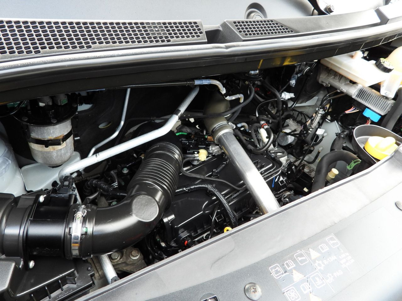 Tipper van RENAULT MASTER TIPPER DOUBLE CABIN DOKA 7 SEATS CRUISE CONTROL NAVIGATION LED LIGHTS AIR CONDITIONING 145HP: picture 24 Tipper van RENAULT MASTER TIPPER DOUBLE CABIN DOKA 7 SEATS CRUISE CONTROL NAVIGATION LED LIGHTS AIR CONDITIONING 145HP: picture 24