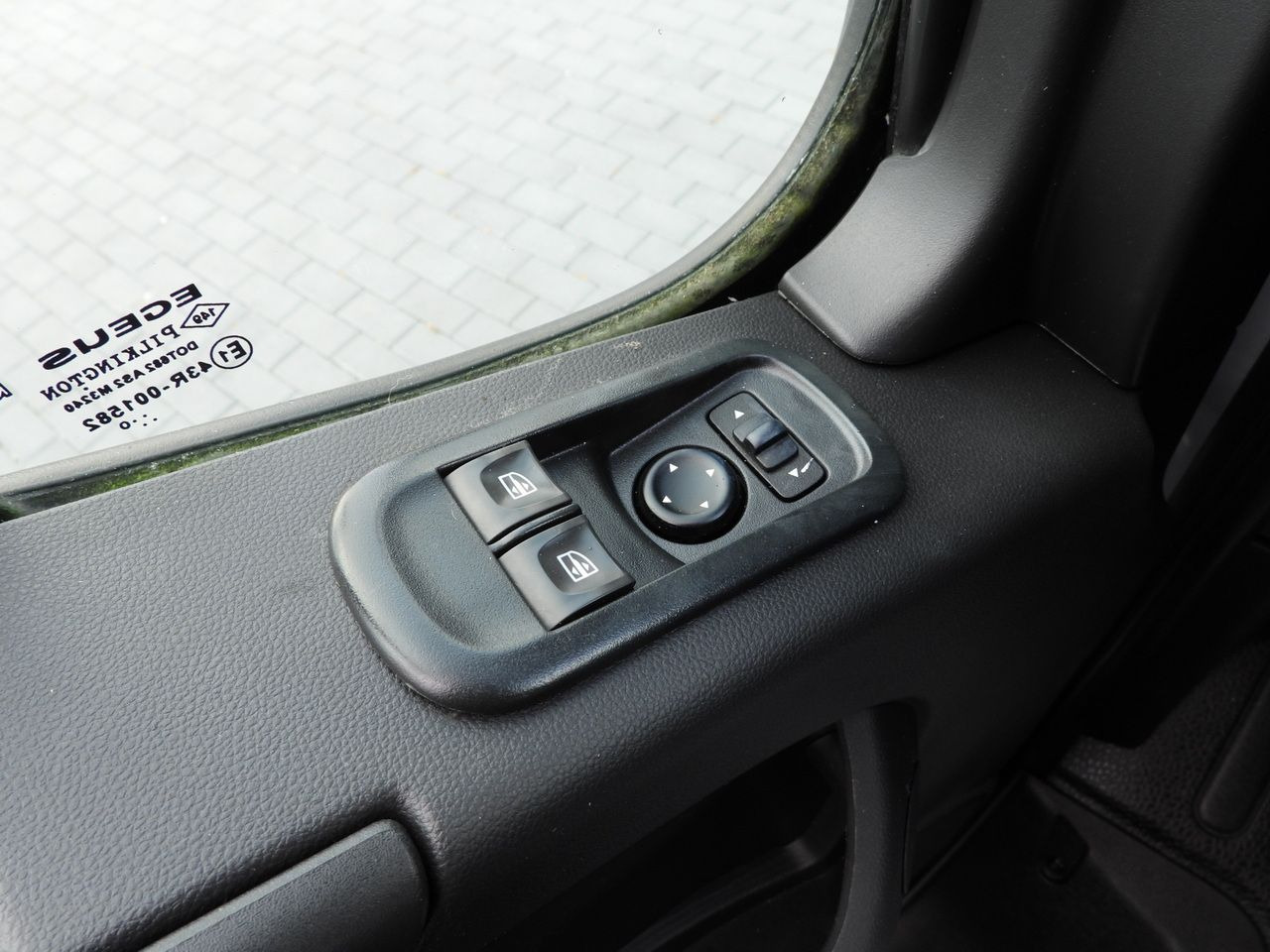 Tipper van RENAULT MASTER TIPPER DOUBLE CABIN DOKA 7 SEATS CRUISE CONTROL NAVIGATION LED LIGHTS AIR CONDITIONING 145HP: picture 26 Tipper van RENAULT MASTER TIPPER DOUBLE CABIN DOKA 7 SEATS CRUISE CONTROL NAVIGATION LED LIGHTS AIR CONDITIONING 145HP: picture 26