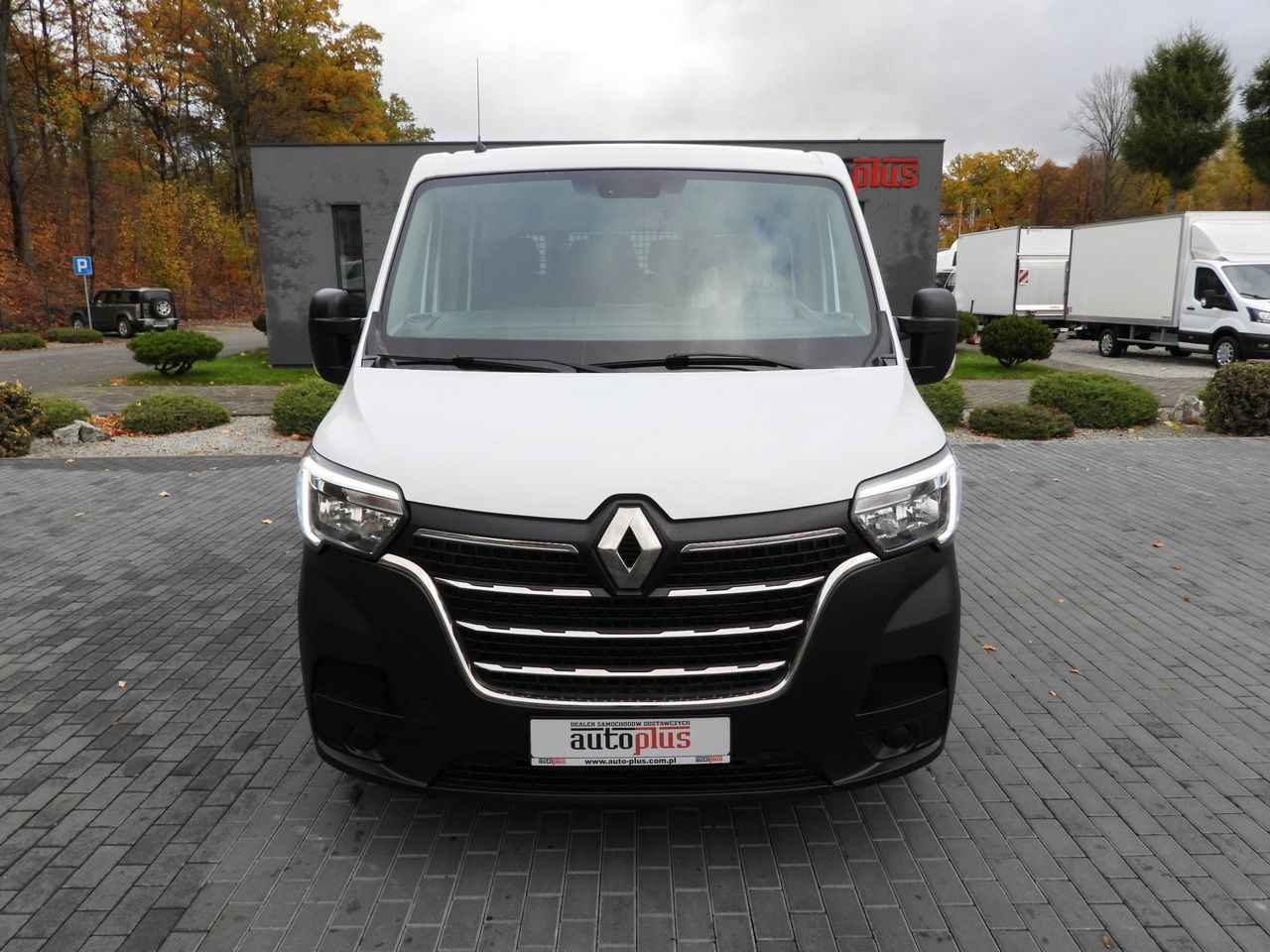 Tipper van RENAULT MASTER TIPPER DOUBLE CABIN DOKA 7 SEATS CRUISE CONTROL NAVIGATION LED LIGHTS AIR CONDITIONING 145HP: picture 5 Tipper van RENAULT MASTER TIPPER DOUBLE CABIN DOKA 7 SEATS CRUISE CONTROL NAVIGATION LED LIGHTS AIR CONDITIONING 145HP: picture 5