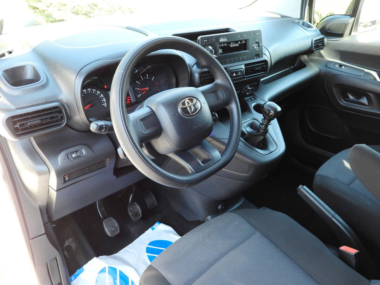 Toyota PROACE CITY KÜHLKASTENWAGEN -15*C TEMPOMAT - Refrigerated delivery van: picture 2 Toyota PROACE CITY KÜHLKASTENWAGEN -15*C TEMPOMAT - Refrigerated delivery van: picture 2