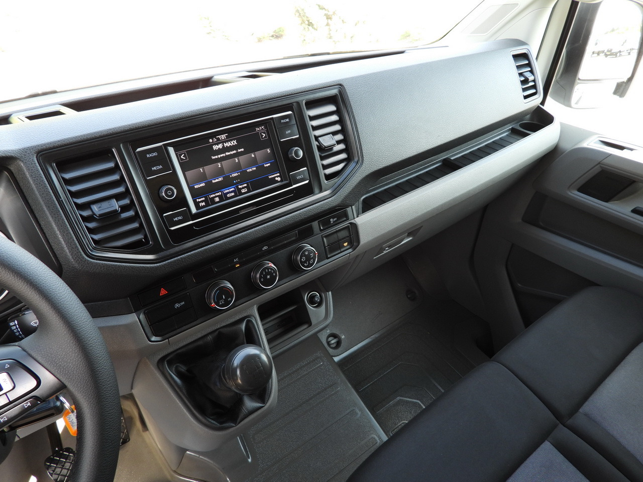 Curtain side van VOLKSWAGEN CRAFTER TARPAULIN LIFT 8 PALLETS CRUISE CONTROL LED LIGHTS TWIN WHEELS AIR CONDITIONING  180HP: picture 32