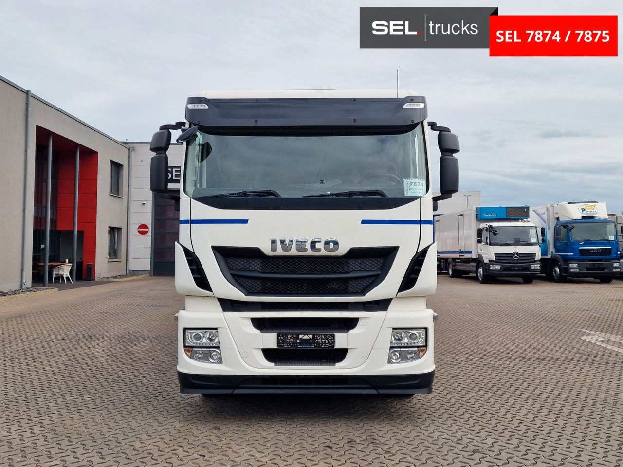 Iveco Stralis 420 / Ladebordwand / Lenkachse /Liftache - Beverage truck: picture 2 Iveco Stralis 420 / Ladebordwand / Lenkachse /Liftache - Beverage truck: picture 2