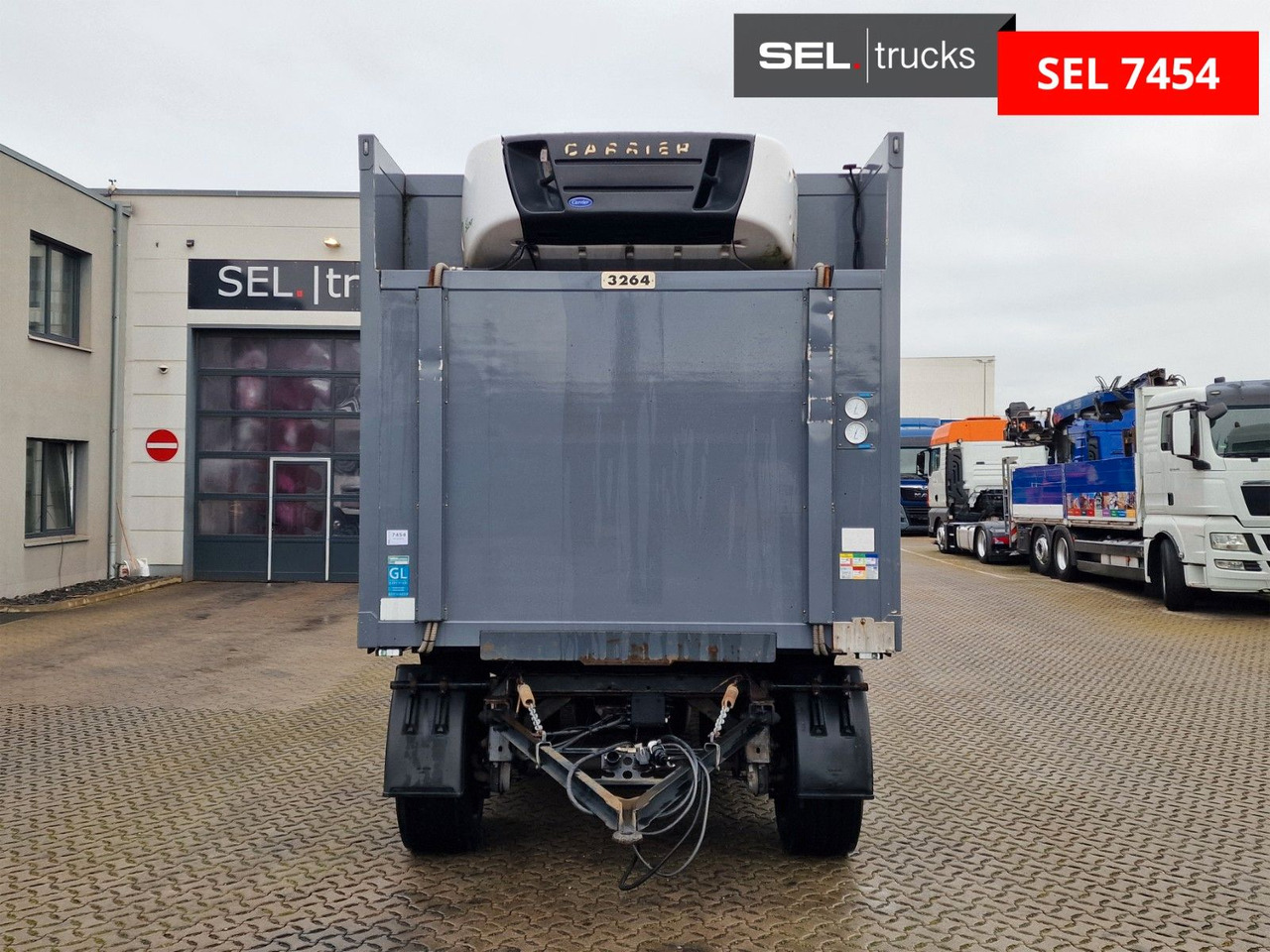 Krone AZ / Ldbw / Carrier Supra 850MT-X / FRC 04.2018 - Refrigerated trailer: picture 2 Krone AZ / Ldbw / Carrier Supra 850MT-X / FRC 04.2018 - Refrigerated trailer: picture 2