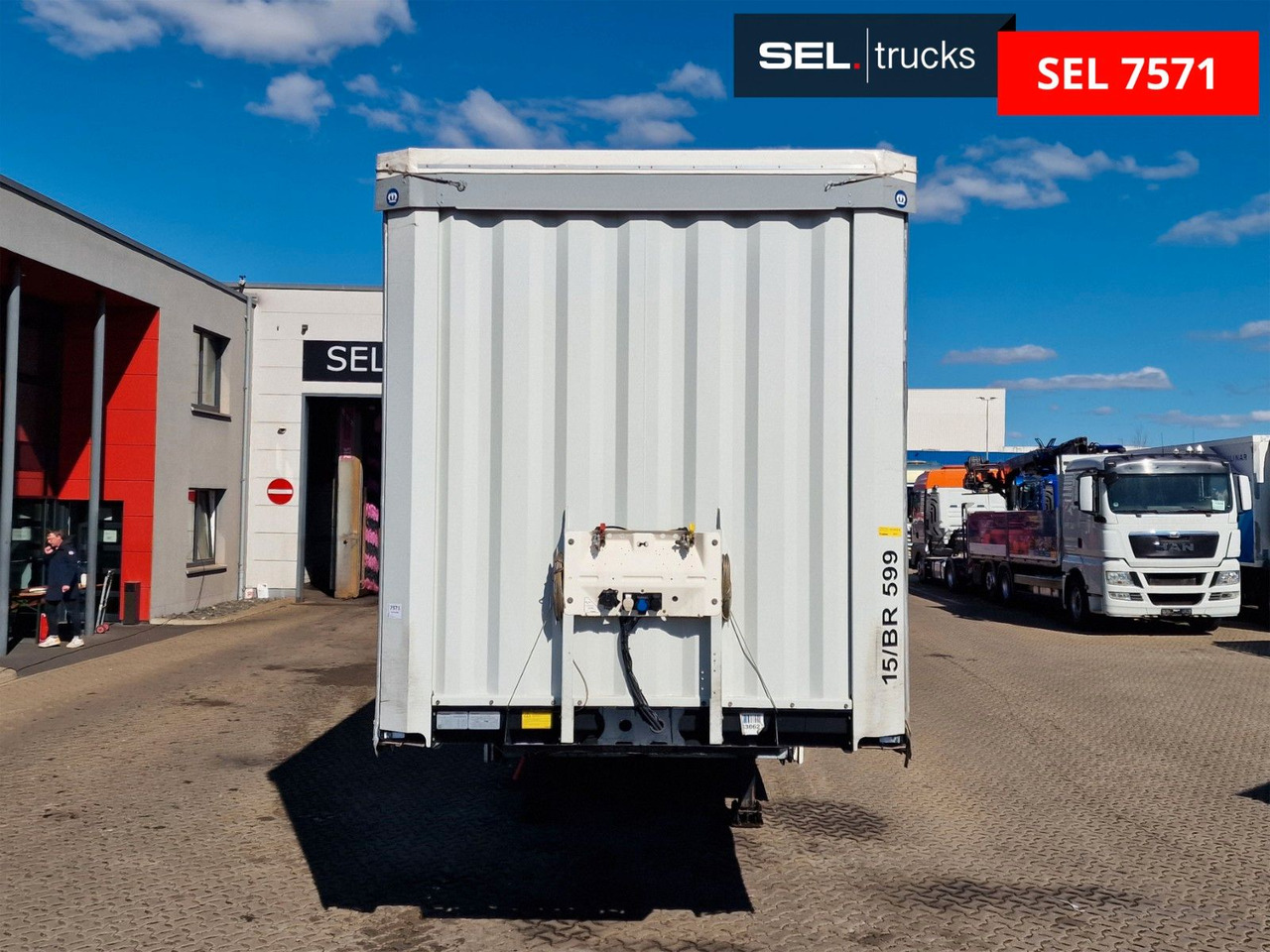 Krone SD / EDSCHA / Liftachse - Curtainsider semi-trailer: picture 2 Krone SD / EDSCHA / Liftachse - Curtainsider semi-trailer: picture 2