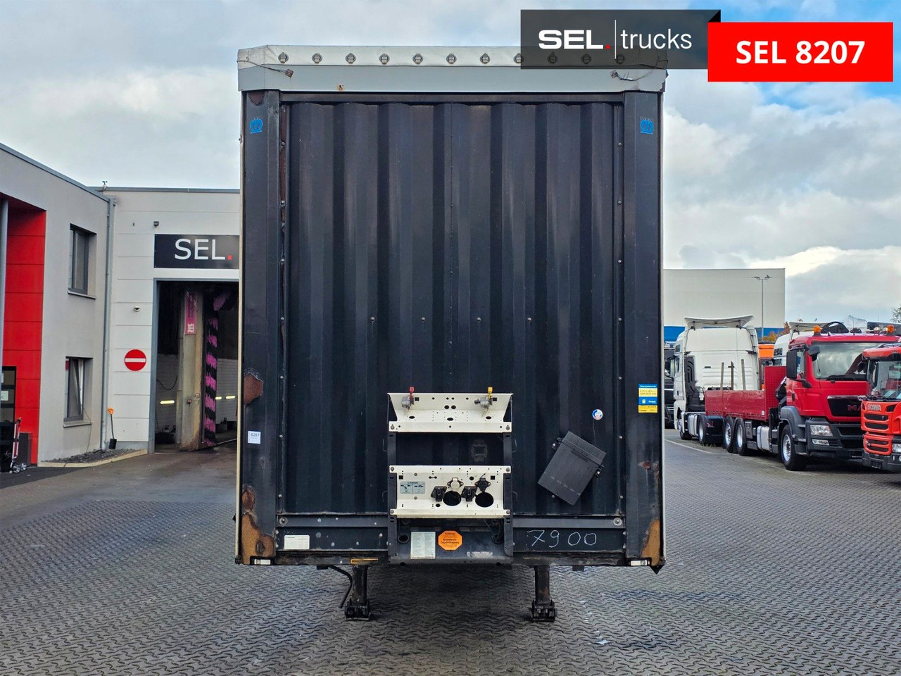 Krone SD / Hubdach / EDSCHA / Liftachse - Curtainsider semi-trailer: picture 2 Krone SD / Hubdach / EDSCHA / Liftachse - Curtainsider semi-trailer: picture 2