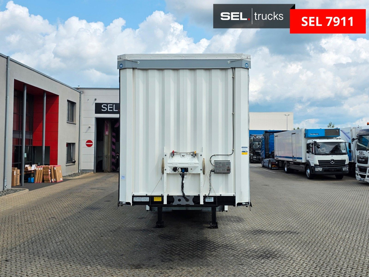 Krone SD / Palettenkasten / Liftachse - Curtainsider semi-trailer: picture 2 Krone SD / Palettenkasten / Liftachse - Curtainsider semi-trailer: picture 2