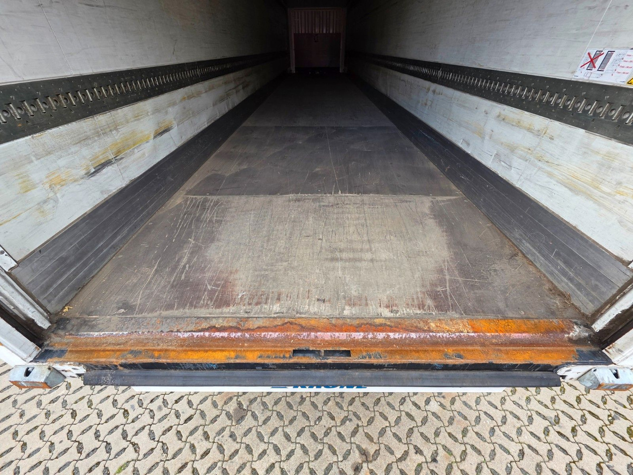 Closed box semi-trailer Krone SE / Rolltor TRIDEC / Zwangslenkung: picture 13