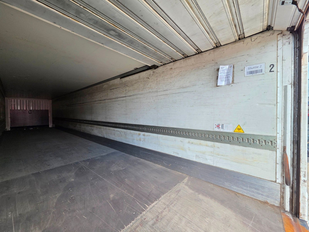 Closed box semi-trailer Krone SE / Rolltor TRIDEC / Zwangslenkung: picture 15