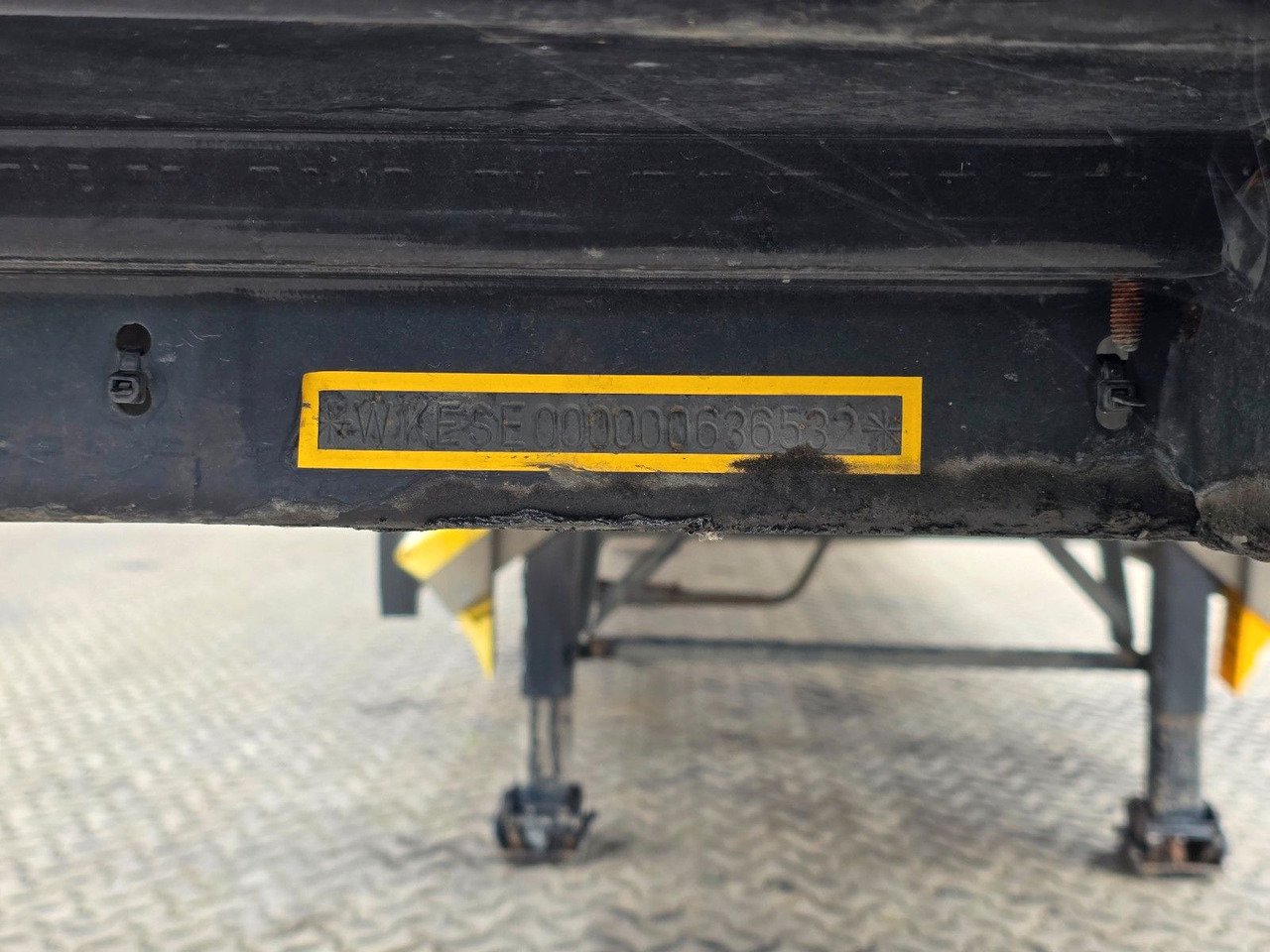 Closed box semi-trailer Krone SE / Rolltor TRIDEC / Zwangslenkung: picture 31