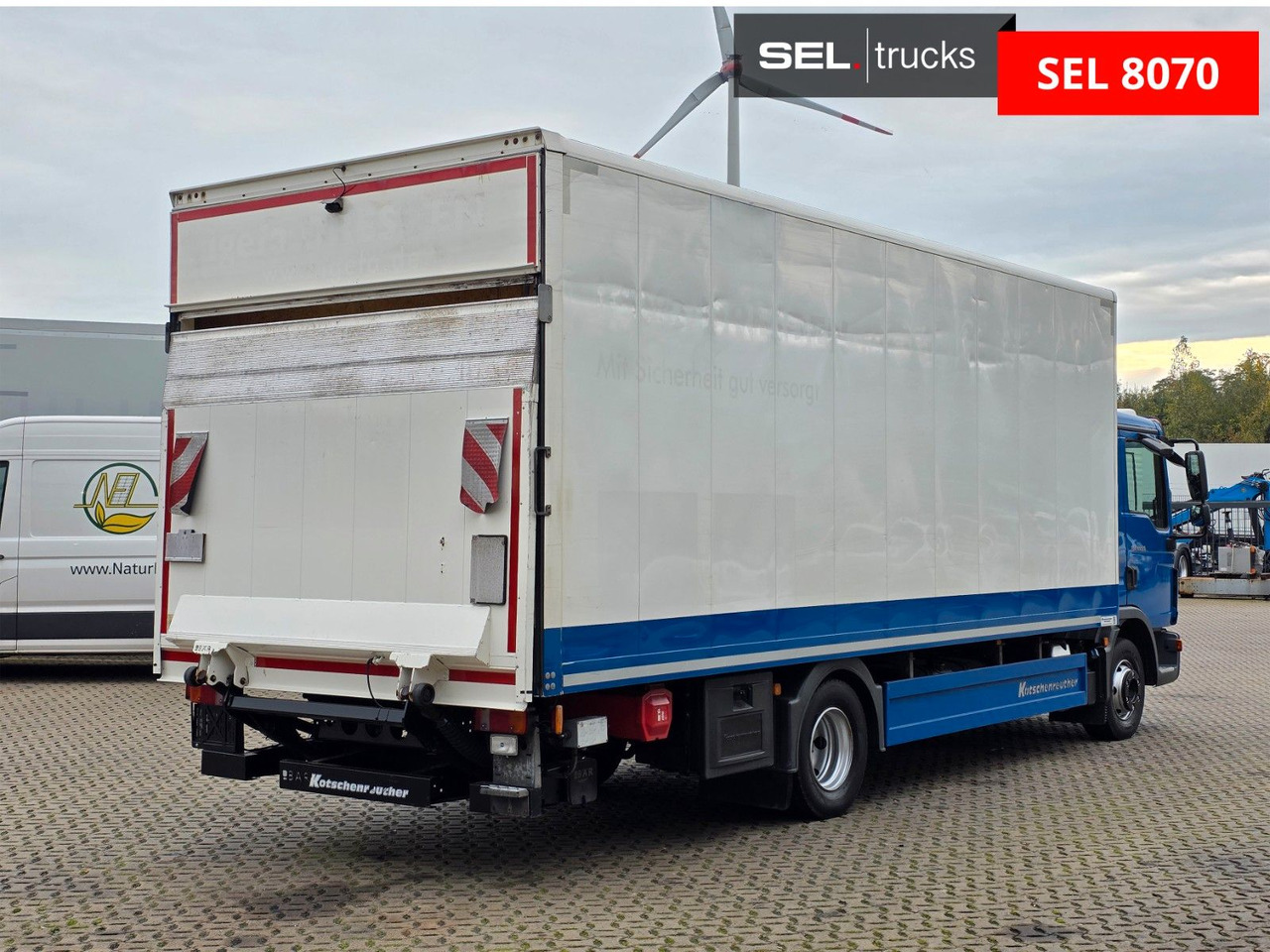 MAN TGL 12.220 4x2 BL / Ladebordwand - Box truck: picture 5 MAN TGL 12.220 4x2 BL / Ladebordwand - Box truck: picture 5