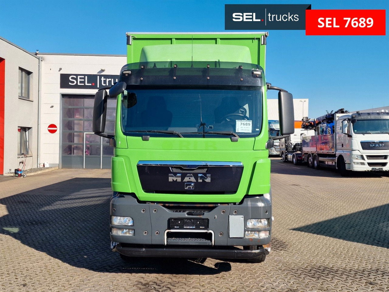 MAN TGS 26.360 6X2-2 BL / Ladebordwand / Aluklappen - Curtain side truck: picture 2 MAN TGS 26.360 6X2-2 BL / Ladebordwand / Aluklappen - Curtain side truck: picture 2