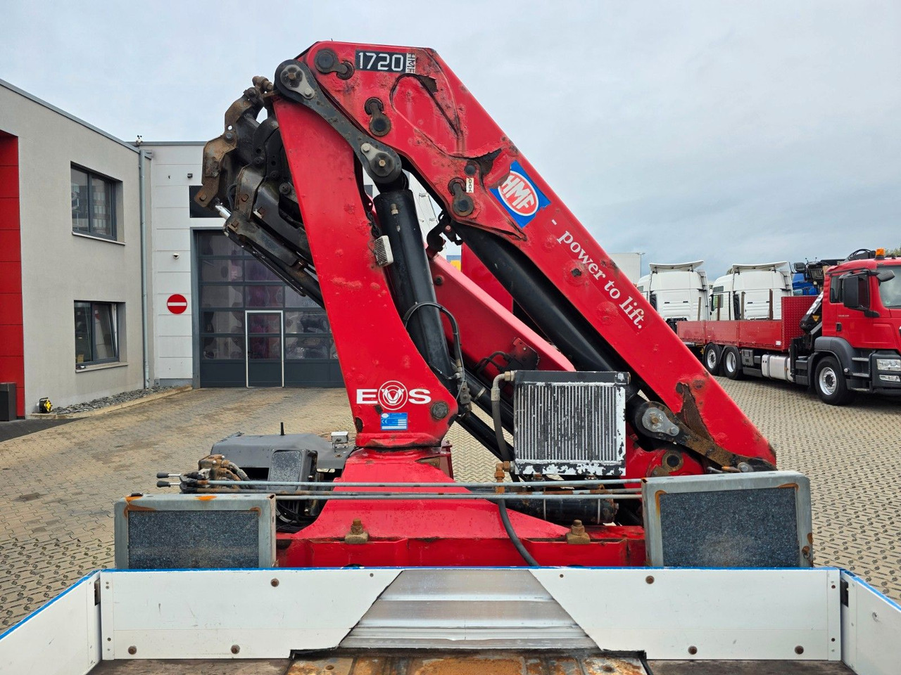 Crane truck MAN TGX 24.440 6X2-2 LL-U / Intarder / HMF / Fernb.: picture 17 Crane truck MAN TGX 24.440 6X2-2 LL-U / Intarder / HMF / Fernb.: picture 17