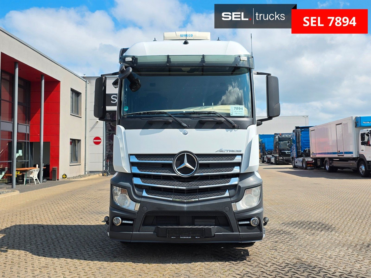 Mercedes-Benz Actros 1842 / Standklimaanlage - Container transporter/ Swap body truck: picture 2 Mercedes-Benz Actros 1842 / Standklimaanlage - Container transporter/ Swap body truck: picture 2